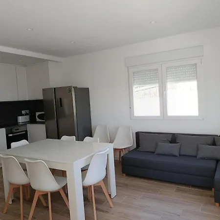 בית נופש Casa De 4 En La Playa De *